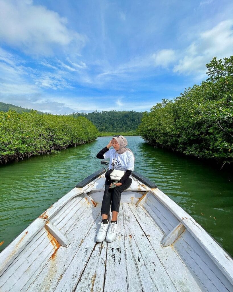 Salah satu tempat wisata di padang Sumatra Barat, Kawasan Wisata Pulau Mandeh