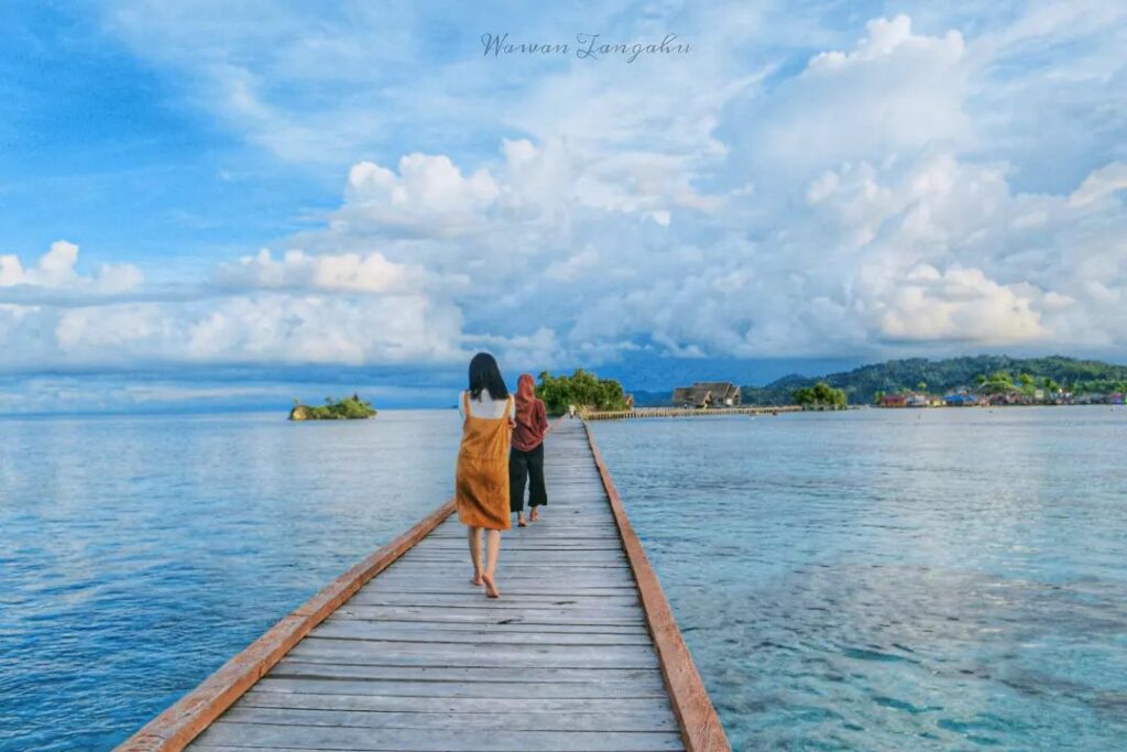 Salah satu dari 15 Tempat Wisata di Palu, Taman Nasional Kepulauan Togean