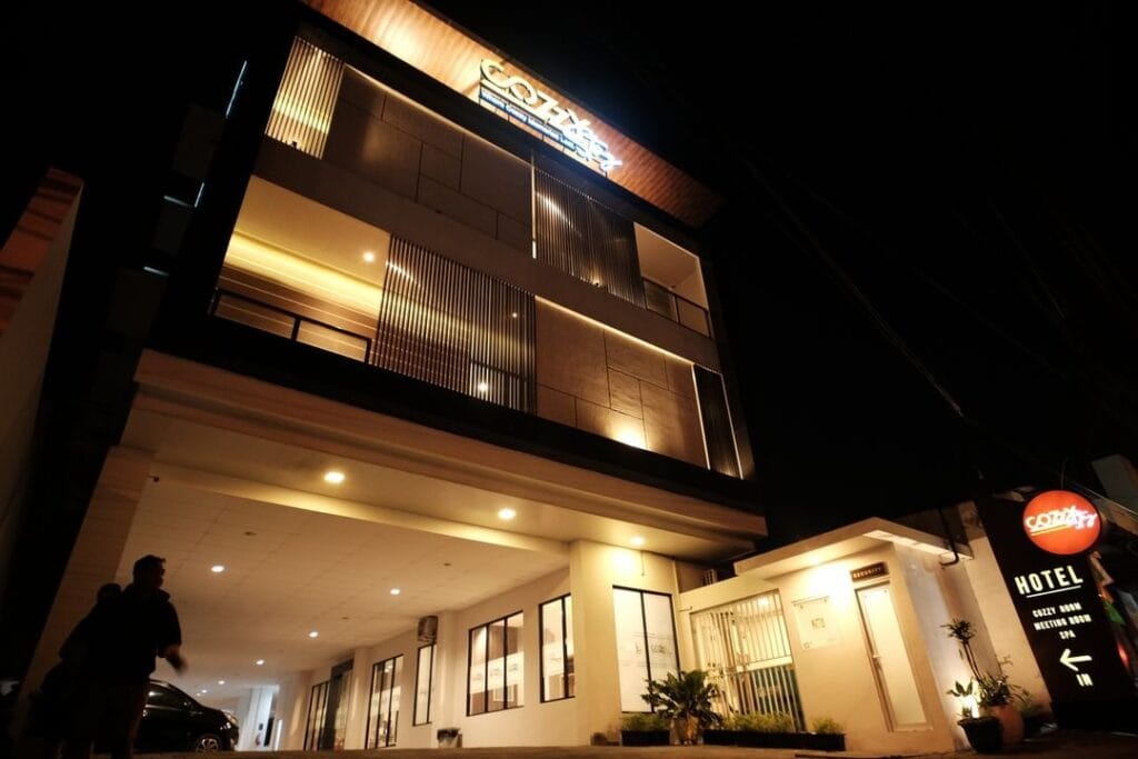 Cozzy Stay Hotel Semarang by Sinergi